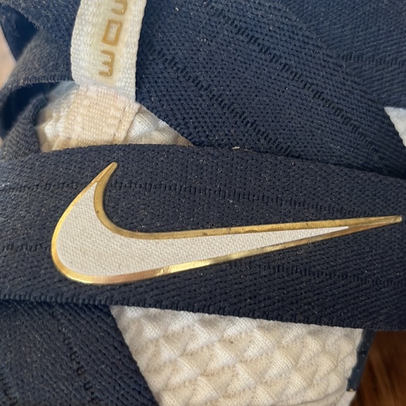 Nike Lebron witness 7 - Picture 6 of 7